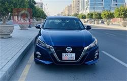 نيسان ألتيما